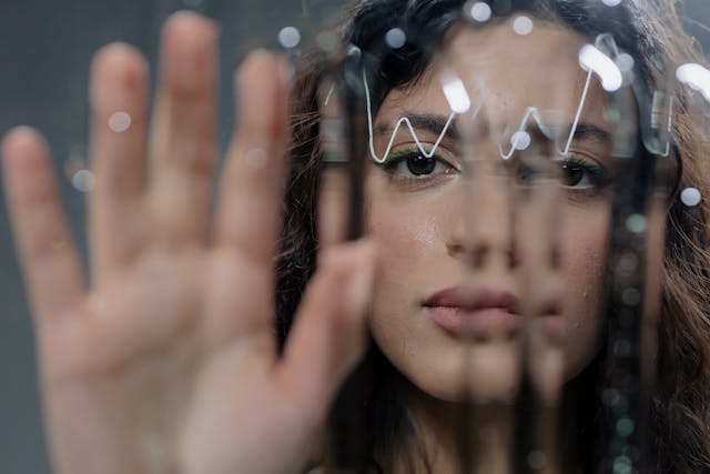 How Review Platforms Verify User Identity (And Why It Matters)